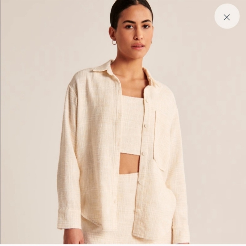NEW Abercrombie Oversized Tweed Button Down Shirt | Color: Cream - Picture 2 of 6
